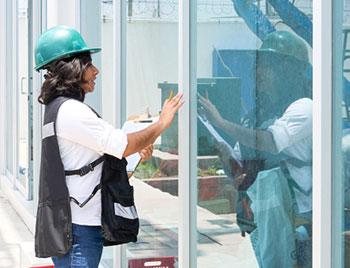 Storefront Window Cleaning